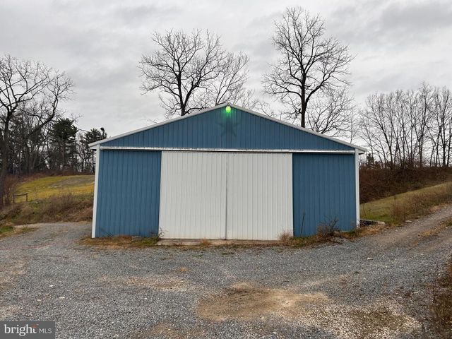 1390 OLD 220 RD, Bellefonte, PA 16823