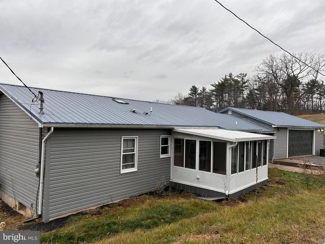 1390 OLD 220 RD, Bellefonte, PA 16823