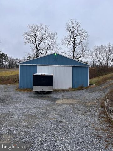 1390 OLD 220 RD, Bellefonte, PA 16823