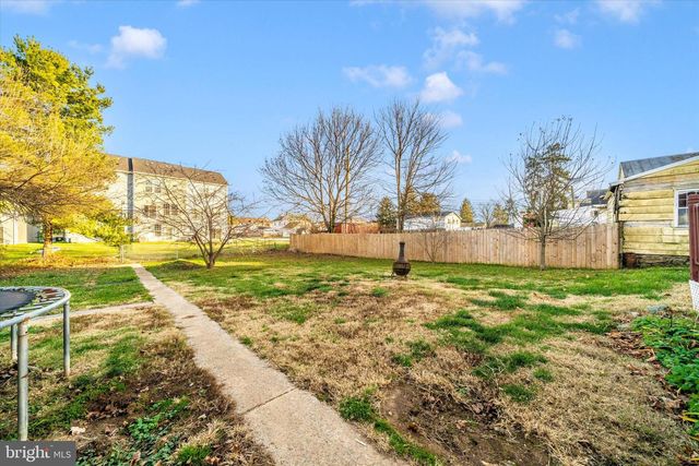 106 MAIN ST N, Woodsboro, MD 21798