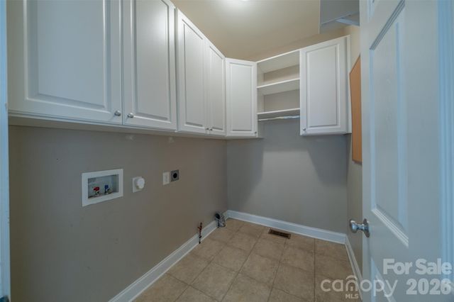 699 Beacontree Court NW, Concord, NC 28027
