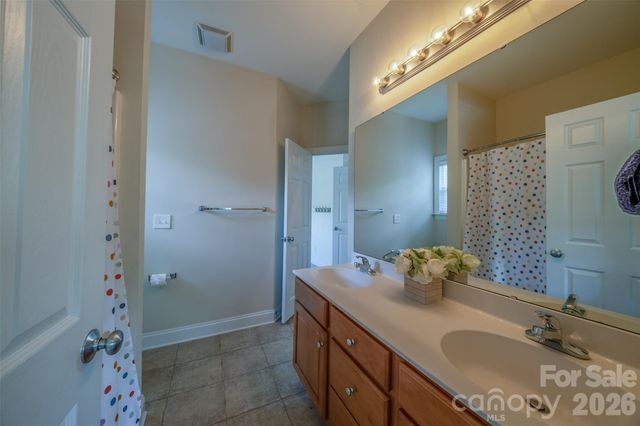 699 Beacontree Court NW, Concord, NC 28027