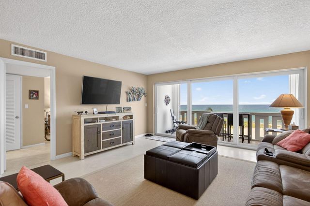 1012 N Ocean Boulevard 408, Pompano Beach, FL 33062