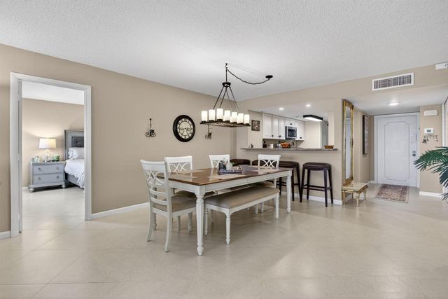 1012 N Ocean Boulevard 408, Pompano Beach, FL 33062