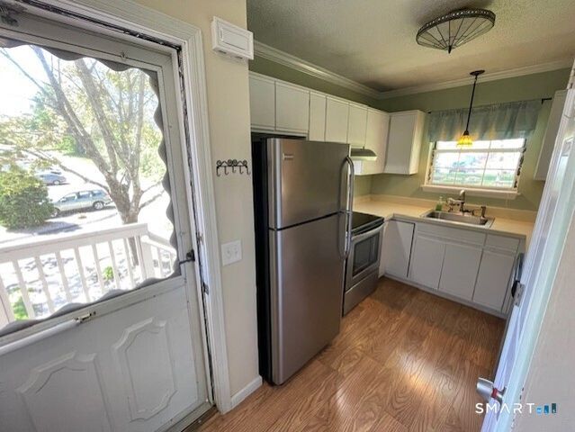 53 Brushy Plain Road 9F, Branford, CT 06405