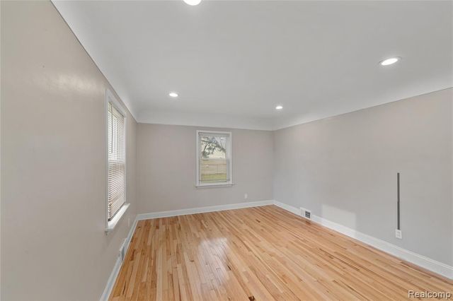 11610 Cardwell Street, Livonia, MI 48150