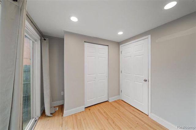 11610 Cardwell Street, Livonia, MI 48150