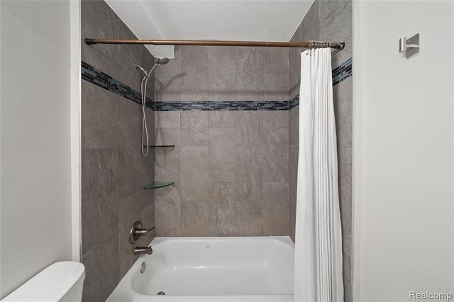 11610 Cardwell Street, Livonia, MI 48150