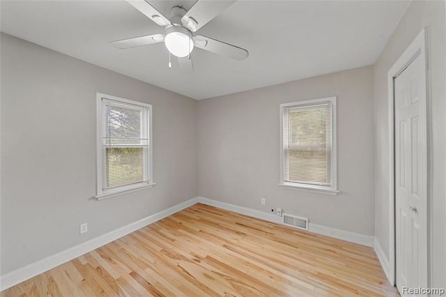 11610 Cardwell Street, Livonia, MI 48150