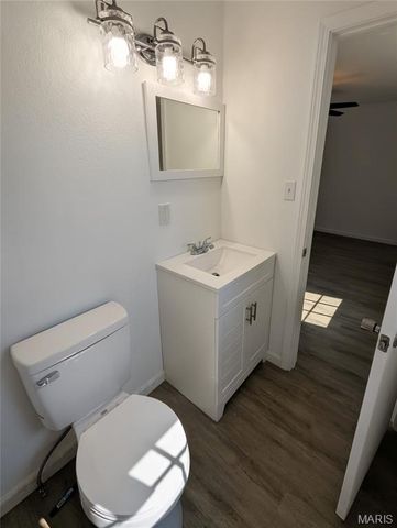 301 E Jackson, Hayti, MO 63851