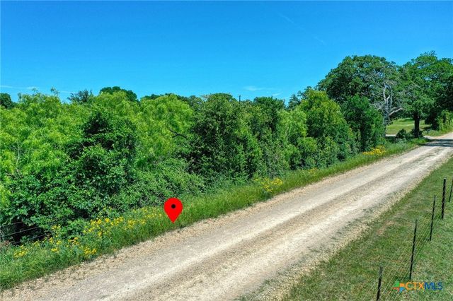 1325 Boulder Lane, Dale, TX 78616