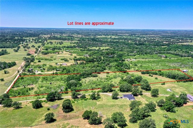1325 Boulder Lane, Dale, TX 78616