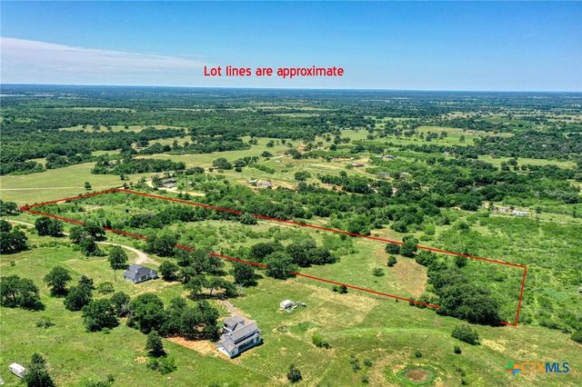 1325 Boulder Lane, Dale, TX 78616