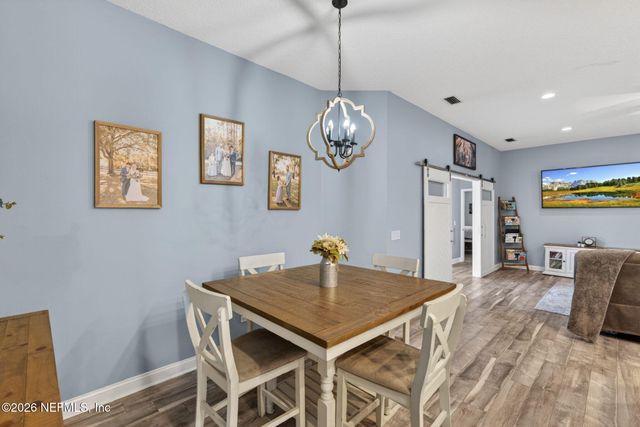 10224 HAMLET GLEN Drive, Jacksonville, FL 32221