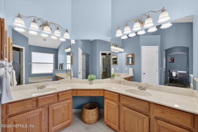 10224 HAMLET GLEN Drive, Jacksonville, FL 32221