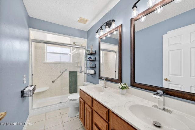 10224 HAMLET GLEN Drive, Jacksonville, FL 32221