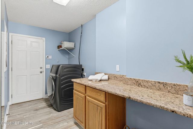10224 HAMLET GLEN Drive, Jacksonville, FL 32221