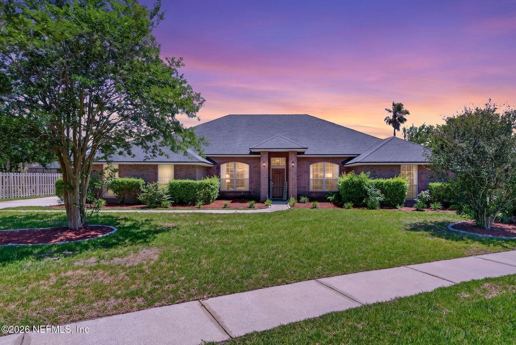 10224 HAMLET GLEN Drive, Jacksonville, FL 32221