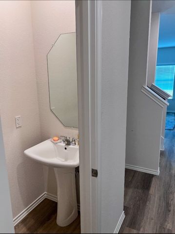 844 Moonglade Road, Lavon, TX 75166