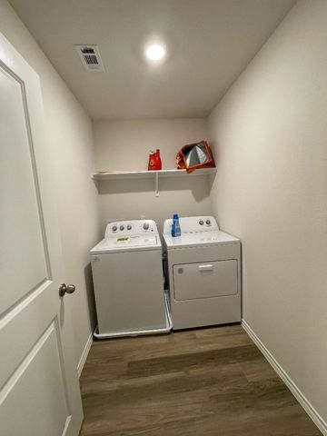 844 Moonglade Road, Lavon, TX 75166