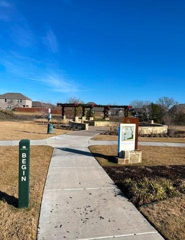 844 Moonglade Road, Lavon, TX 75166