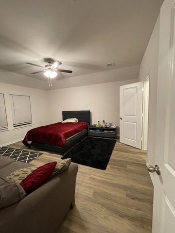 844 Moonglade Road, Lavon, TX 75166