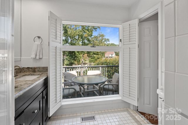 21208 Rio Oro Drive, Cornelius, NC 28031