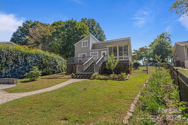 21208 Rio Oro Drive, Cornelius, NC 28031