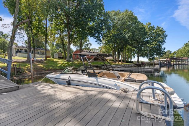 21208 Rio Oro Drive, Cornelius, NC 28031