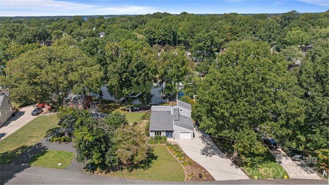21208 Rio Oro Drive, Cornelius, NC 28031