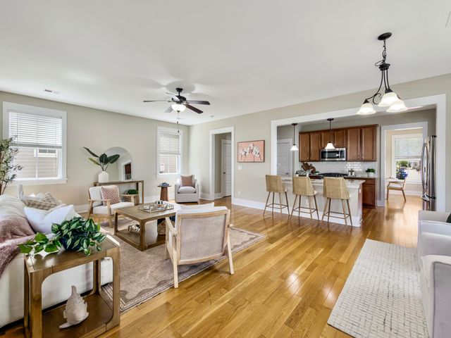 3549 Sewel Avenue, Mount Pleasant, SC 29466