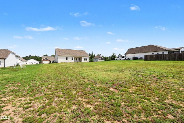 367 Fenella Drive, Four Oaks, NC 27524