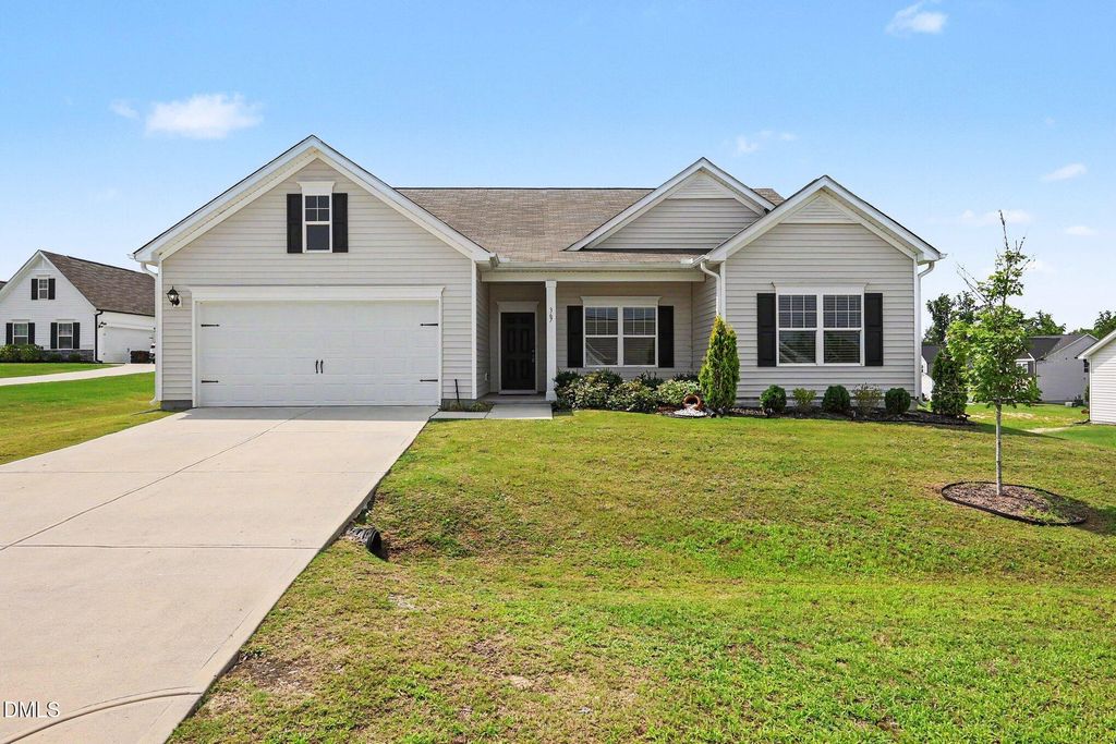 367 Fenella Drive, Four Oaks, NC 27524