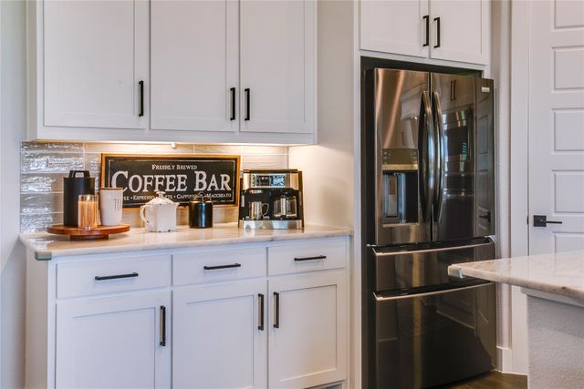 1730 Blackfoot Parkway, Waxahachie, TX 75165