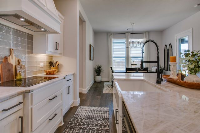 1730 Blackfoot Parkway, Waxahachie, TX 75165