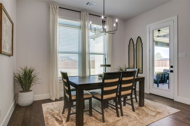 1730 Blackfoot Parkway, Waxahachie, TX 75165