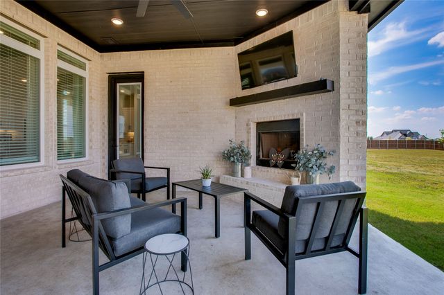 1730 Blackfoot Parkway, Waxahachie, TX 75165