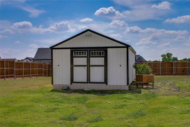 1730 Blackfoot Parkway, Waxahachie, TX 75165