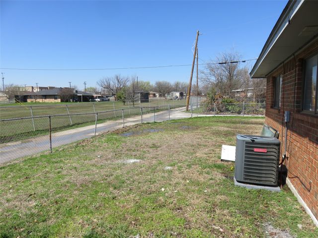 3901 William Street, Sachse, TX 75048