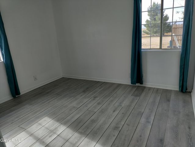 4987 Elder Avenue, Rosamond, CA 93560