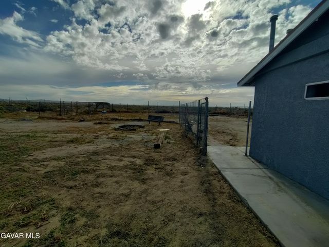 4987 Elder Avenue, Rosamond, CA 93560