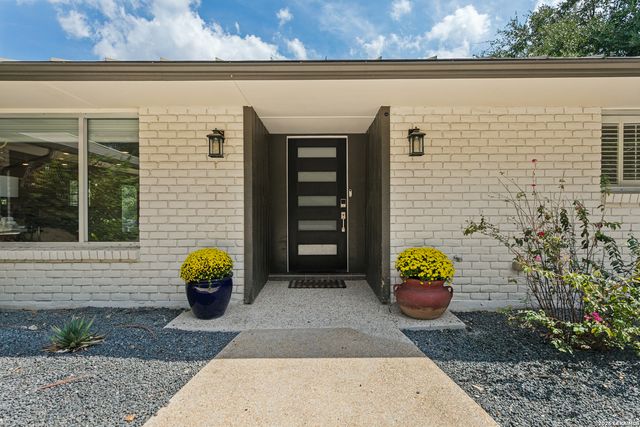 7918 THORNHILL ST, San Antonio, TX 78209