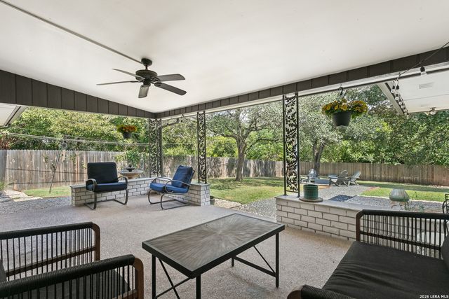 7918 THORNHILL ST, San Antonio, TX 78209