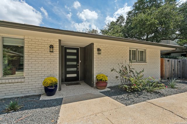 7918 THORNHILL ST, San Antonio, TX 78209