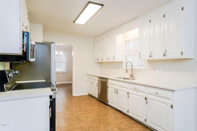 689 N Benton Street, Angier, NC 27501