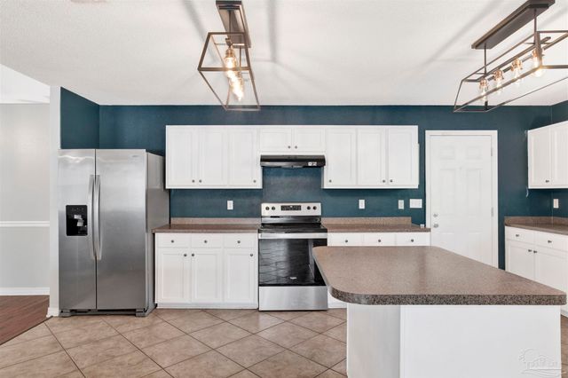 7604 Brewster St, Navarre, FL 32566