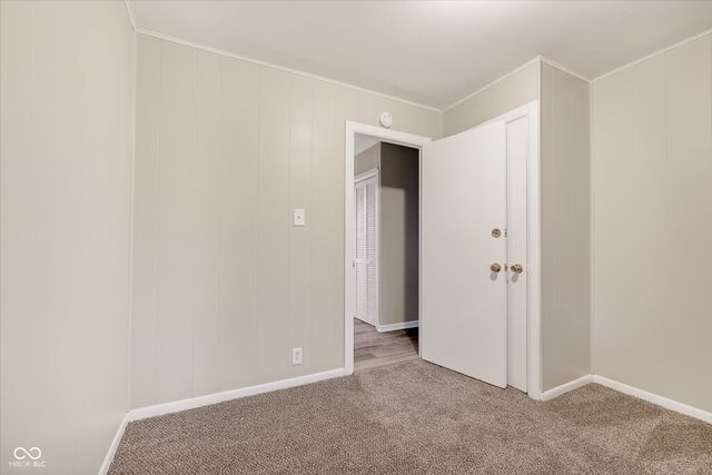 307 Crestview Court, Chesterfield, IN 46017