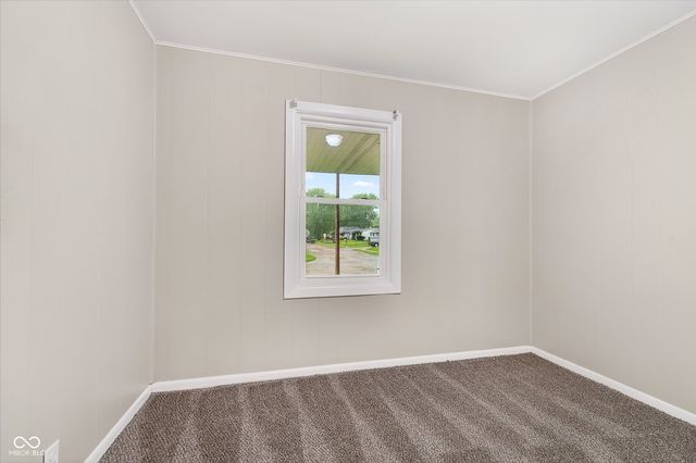 307 Crestview Court, Chesterfield, IN 46017