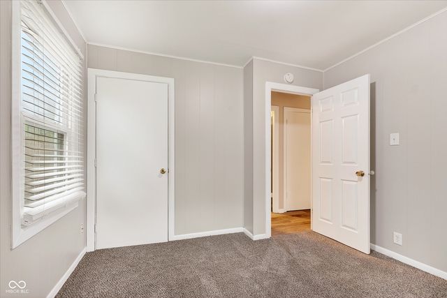 307 Crestview Court, Chesterfield, IN 46017