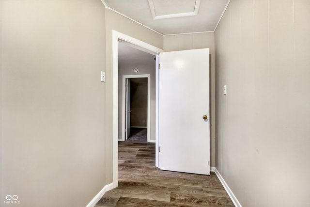 307 Crestview Court, Chesterfield, IN 46017